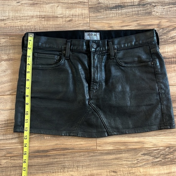 Agolde Jeanette Mini Denim Skirt Size 28 in Coated Black - Picture 9 of 10